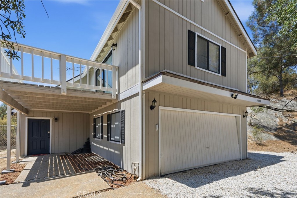 30880 Yosemite Springs Property Photo 5