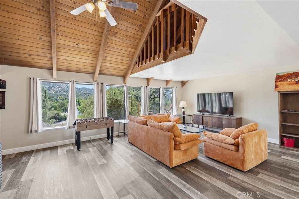 30880 Yosemite Springs Property Photo 9