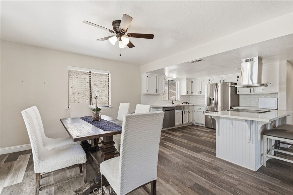 30880 Yosemite Springs Property Photo 14