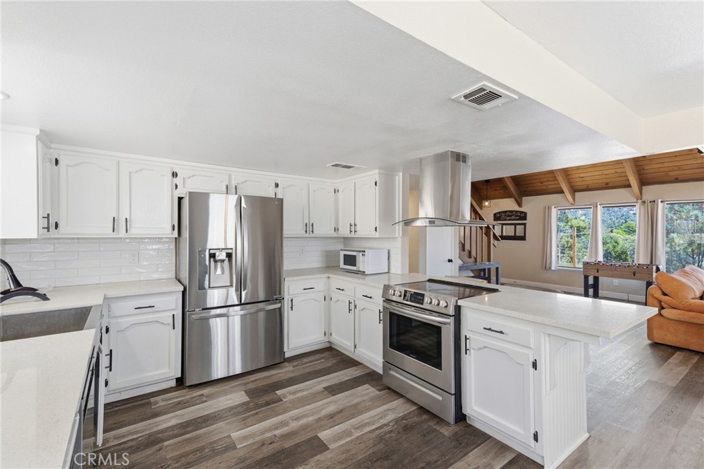30880 Yosemite Springs Property Photo 18