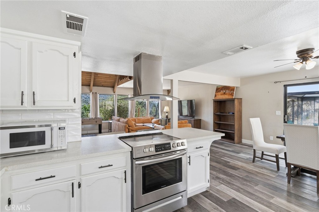 30880 Yosemite Springs Property Photo 20
