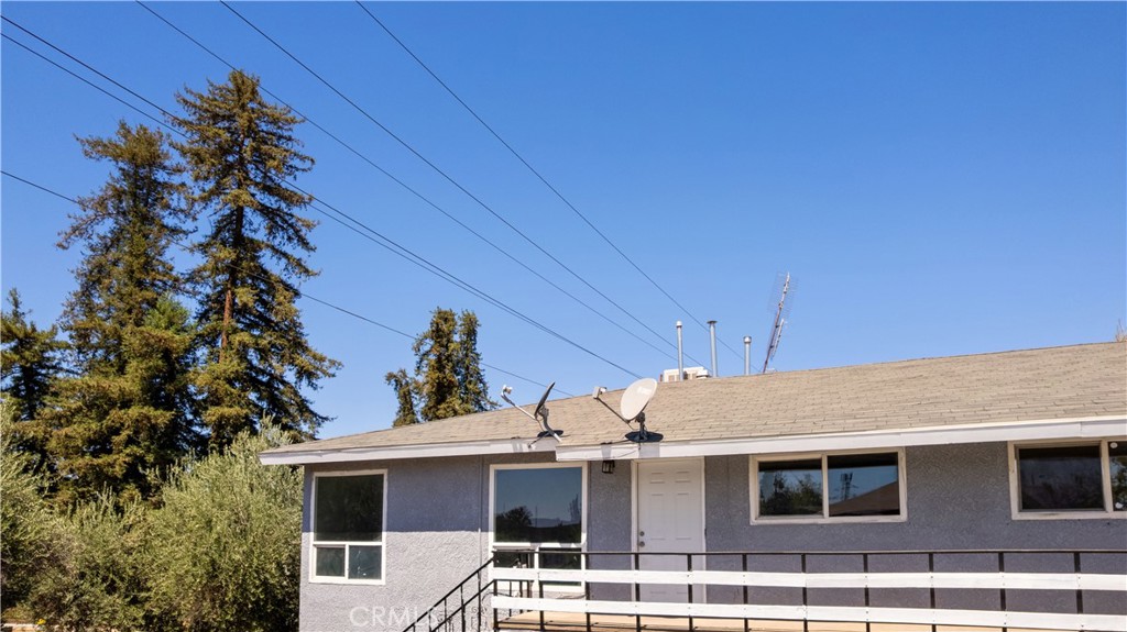 5 E Saginaw Property Photo 2
