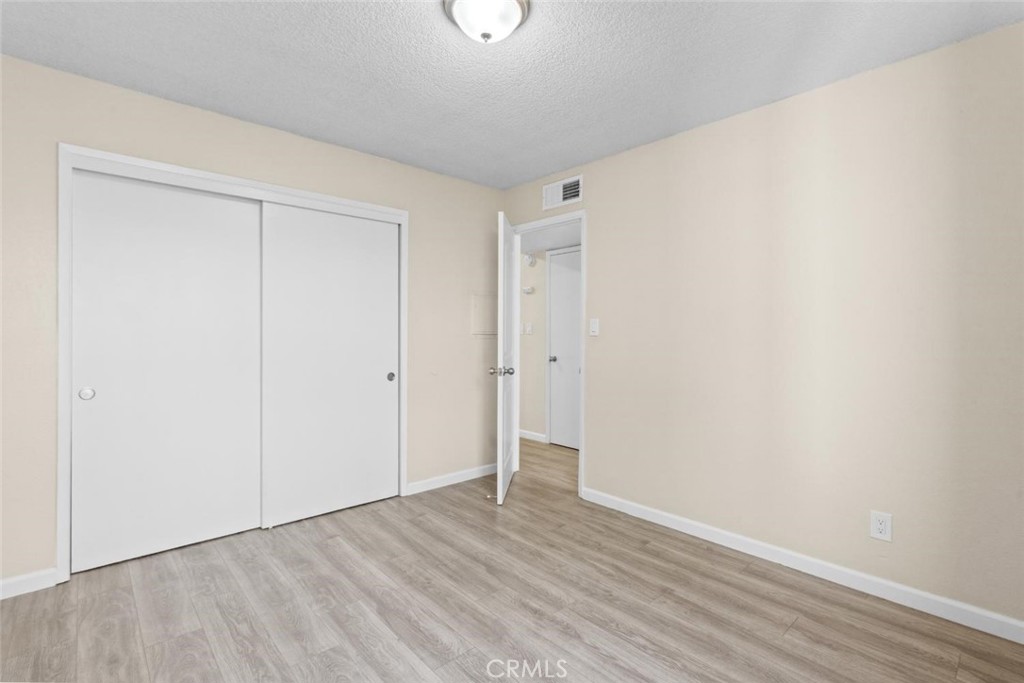 1550 W Ashlan Property Photo 10