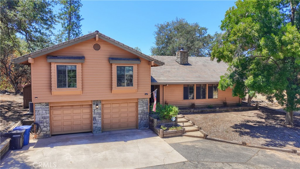 36870 Mudge Ranch Road Property Photo 1