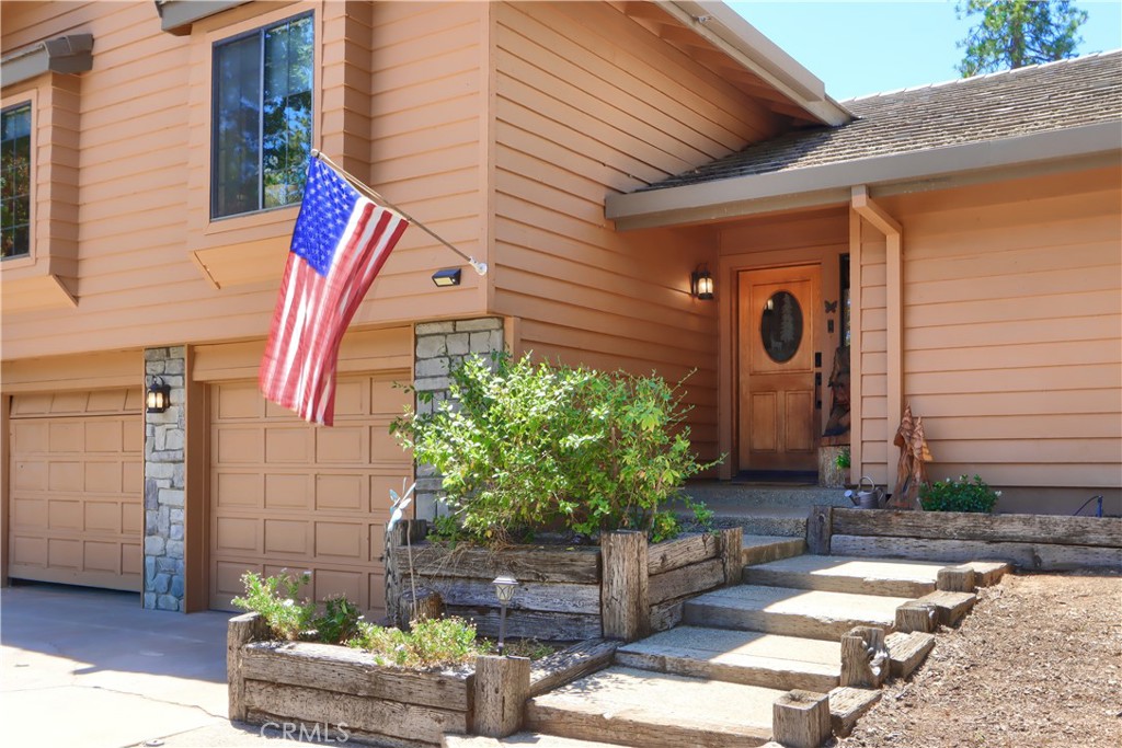 36870 Mudge Ranch Road Property Photo 3
