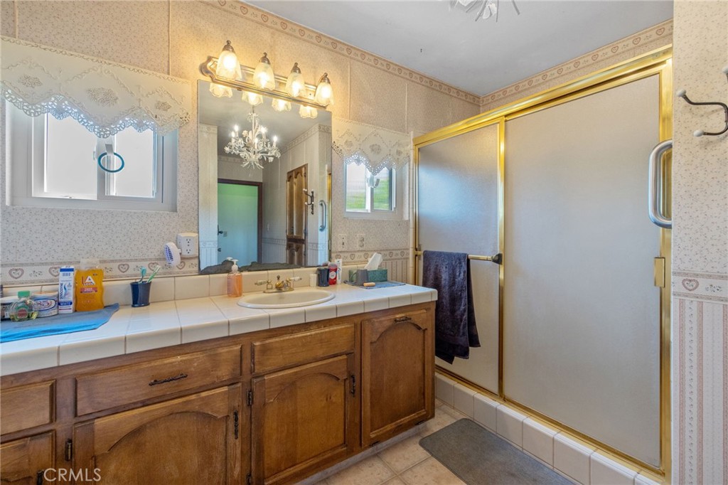 16565 Lacey Boulevard Property Photo 20
