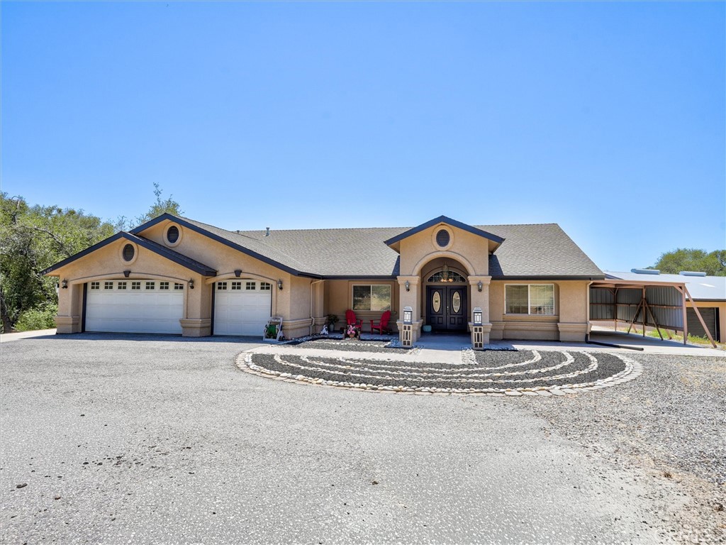 34387 Summerhill Property Photo 2
