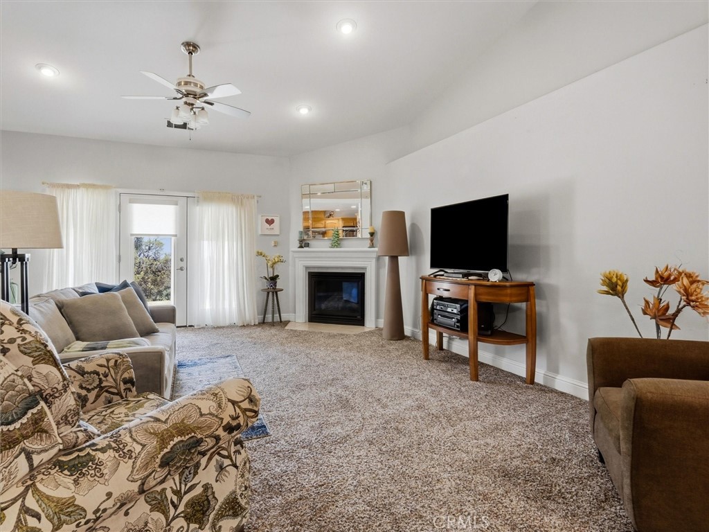 34387 Summerhill Property Photo 10