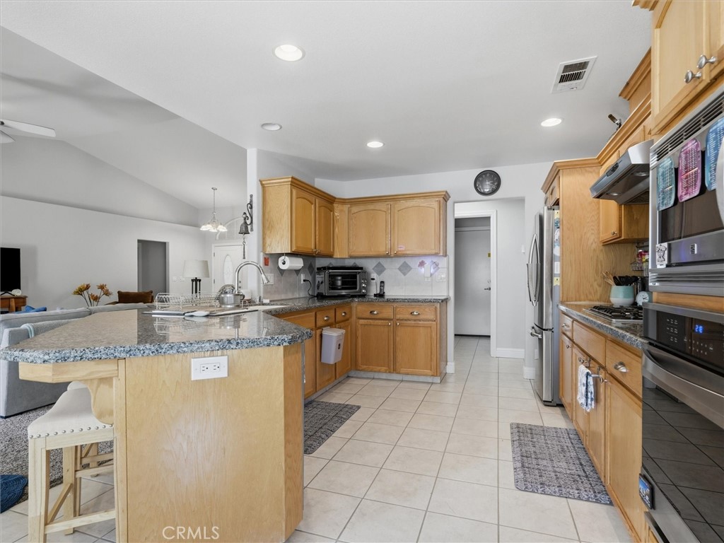 34387 Summerhill Property Photo 18