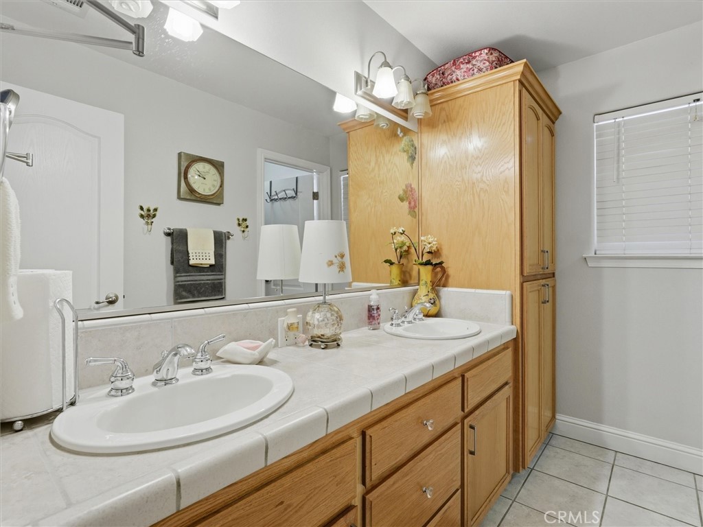 34387 Summerhill Property Photo 28
