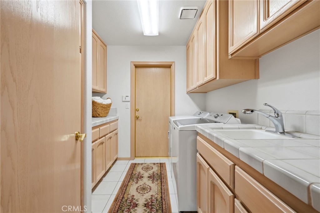 3403 E Vassar Court Property Photo 46