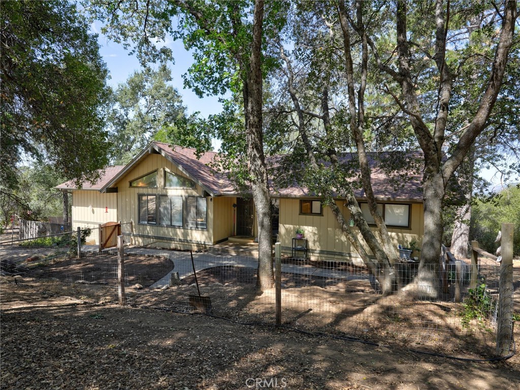 40528 Jean W Property Photo 6