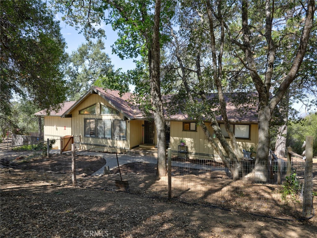 40528 Jean W Property Photo 6