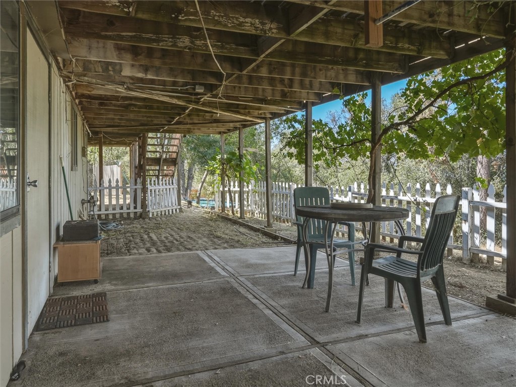 40528 Jean W Property Photo 30