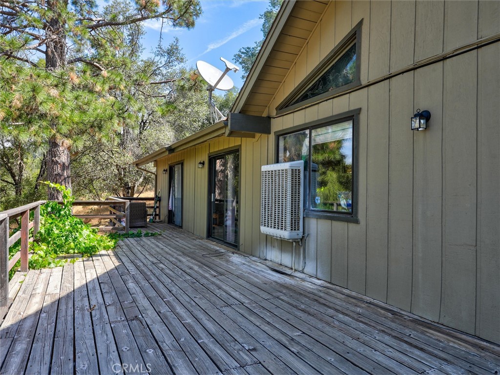 40528 Jean W Property Photo 34