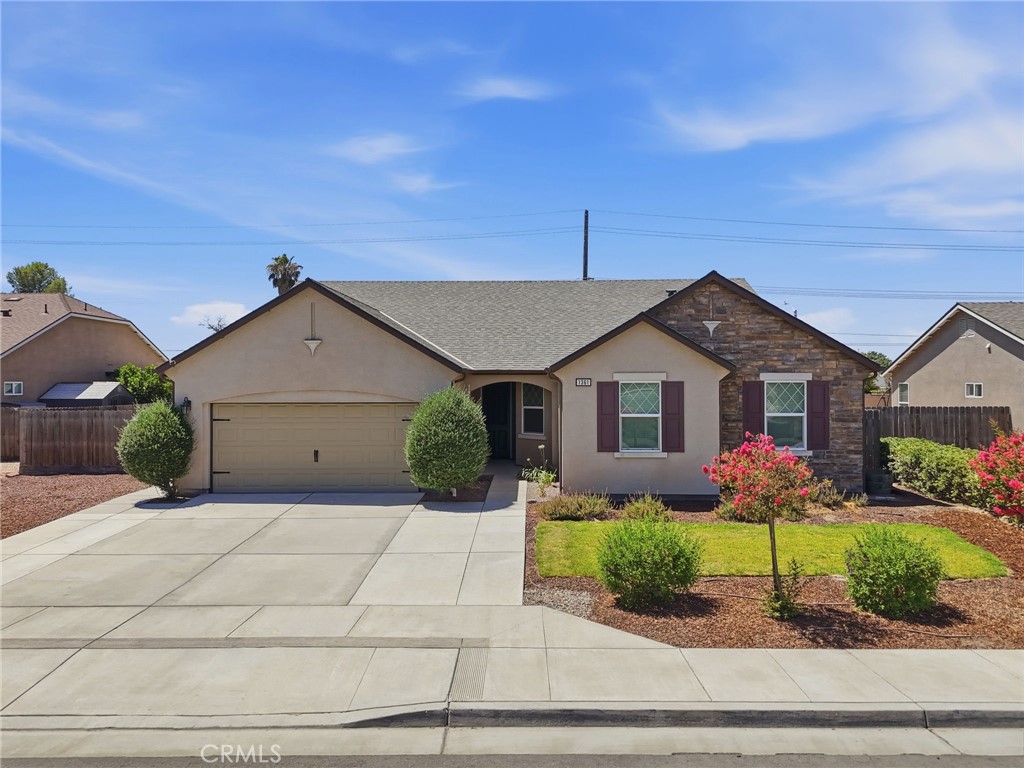 1361 Hoover Way Property Photo 1