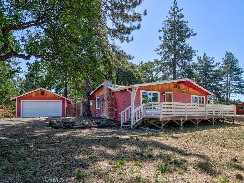 35975 Road 222 Property Photo 1