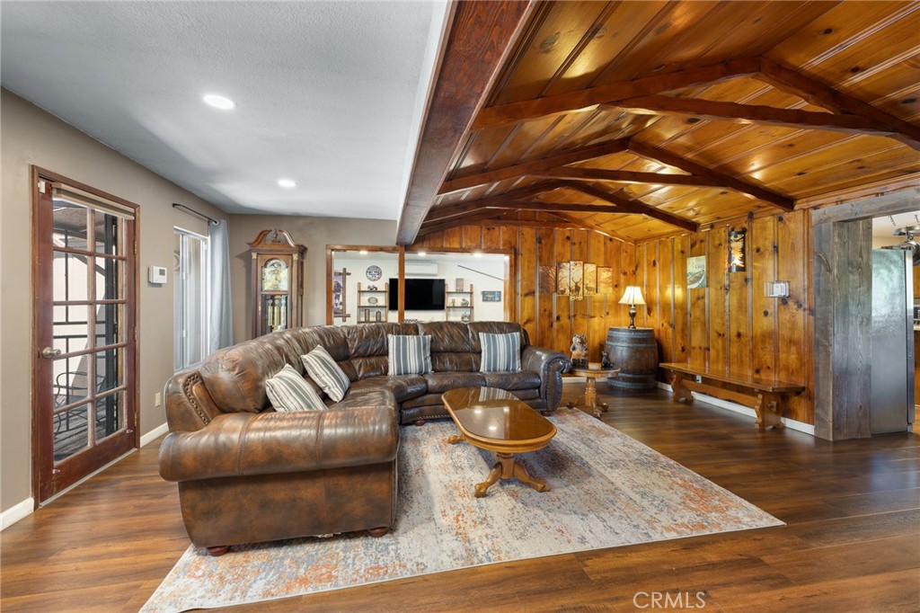 39165 Ski Slope Property Photo 17