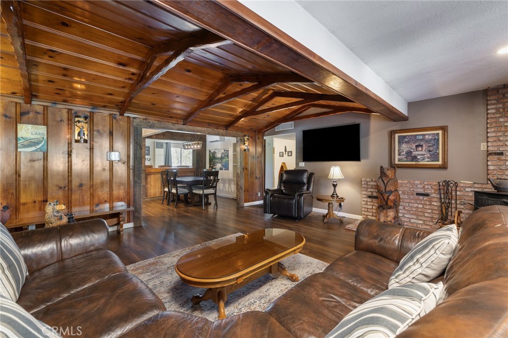 39165 Ski Slope Property Photo 19