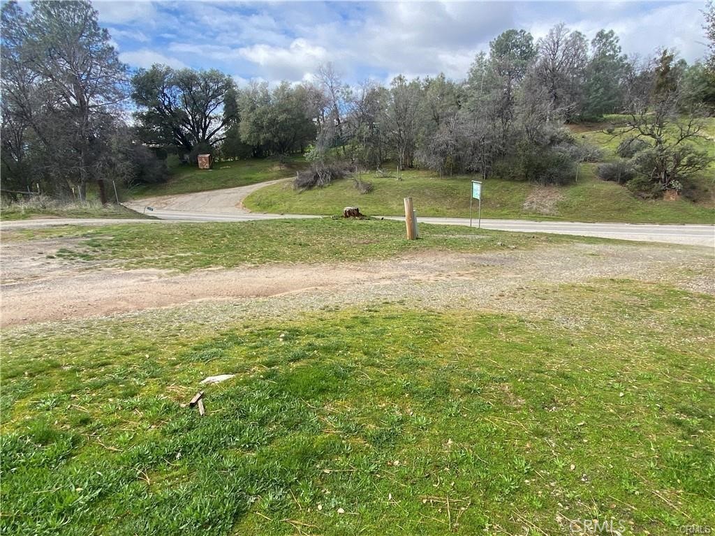 56446 Road 200 Property Photo 10