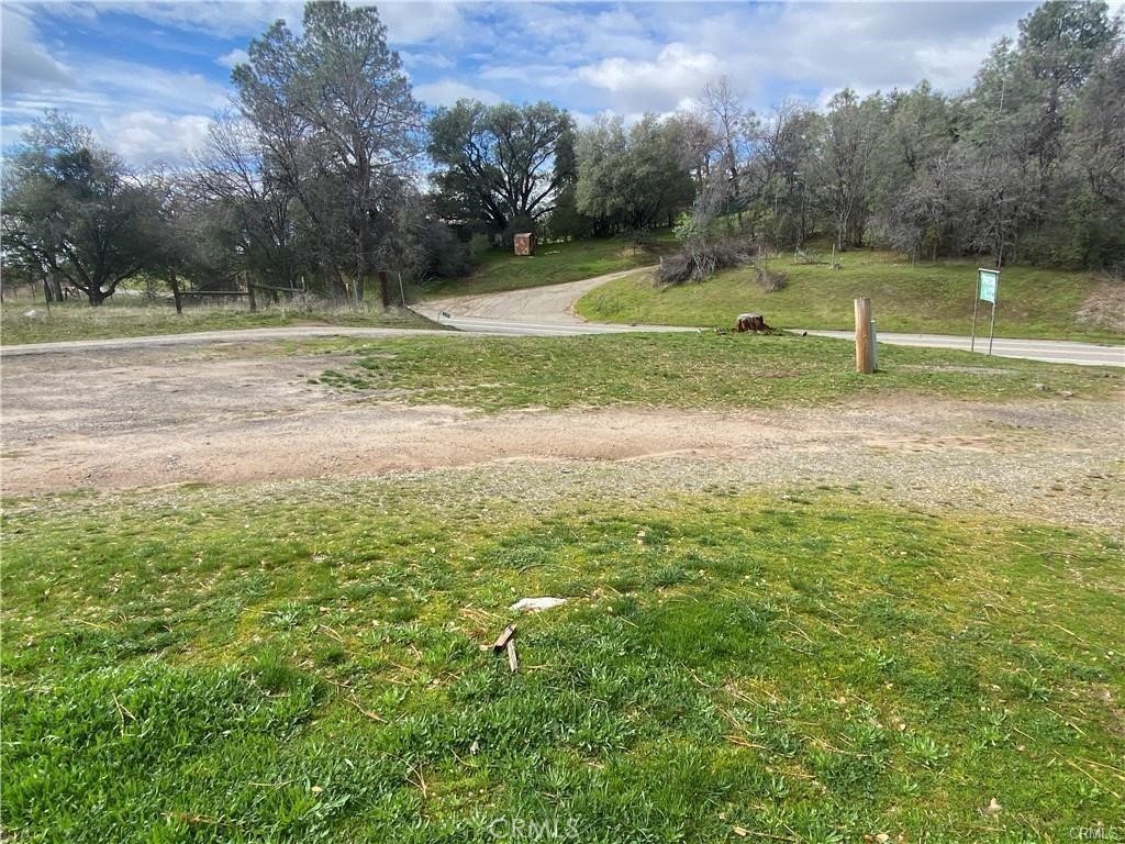 56446 Road 200 Property Photo 12