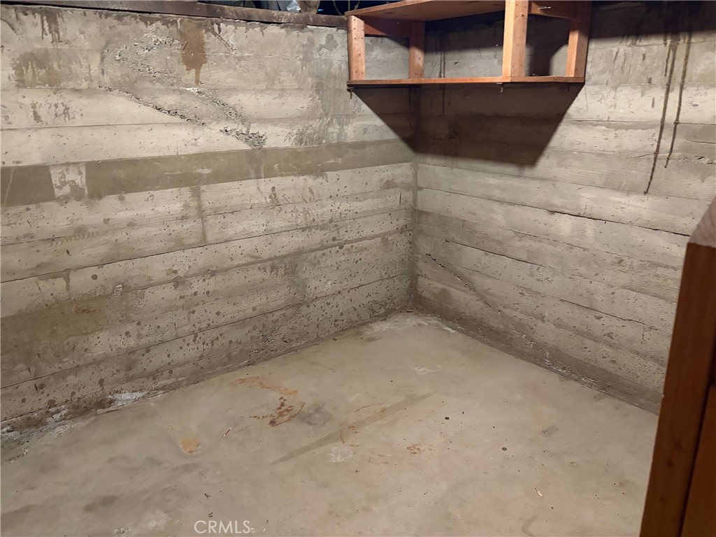 397 Hoover Property Photo 11