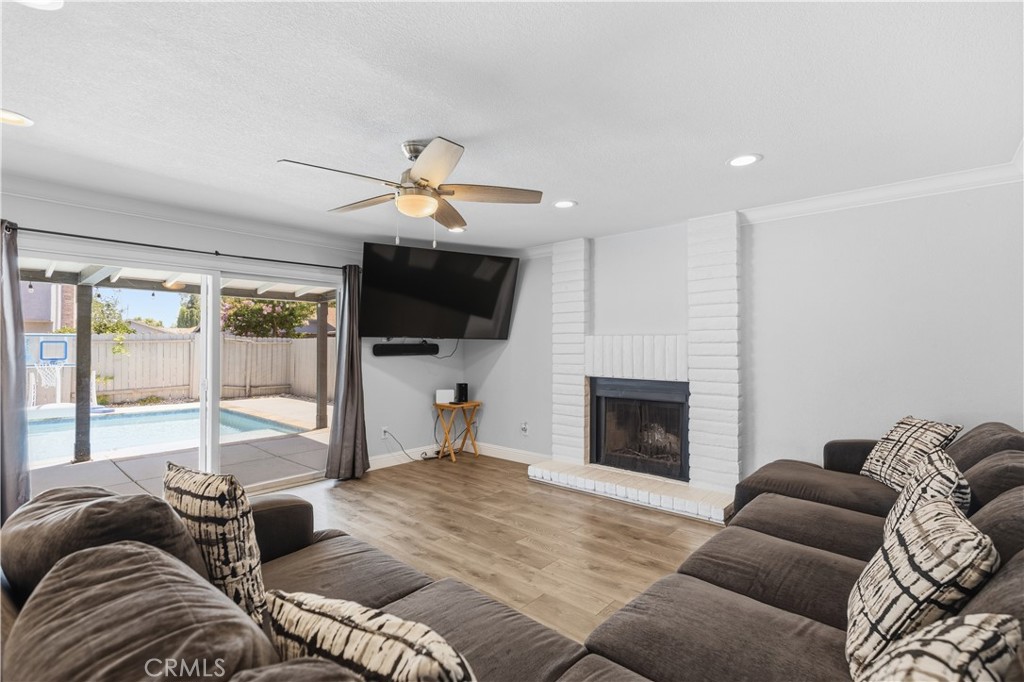 470 Edwards Property Photo 20