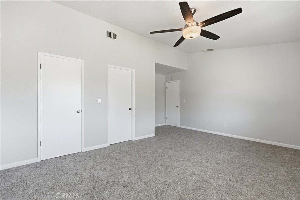 470 Edwards Property Photo 23