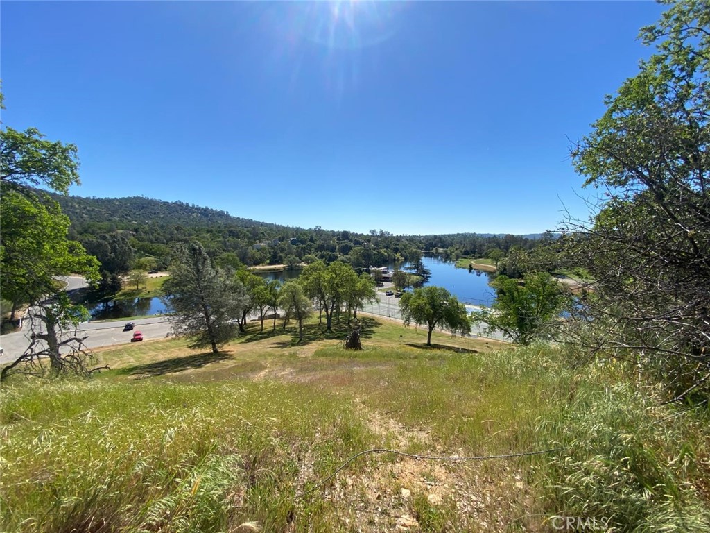 17 Titan Property Photo 6