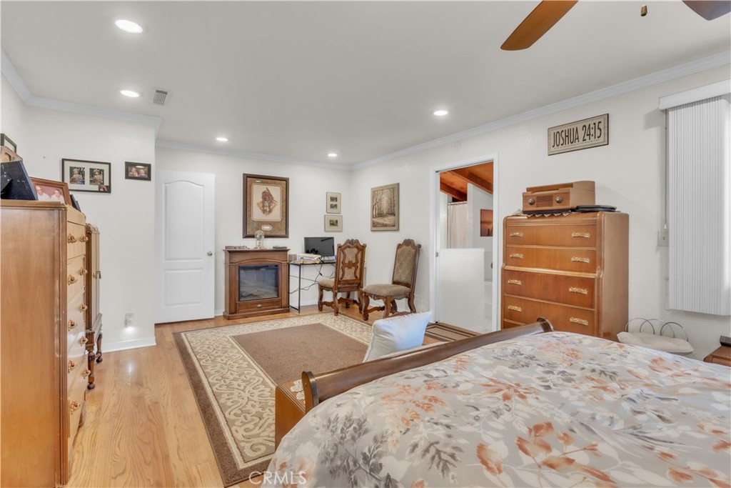 8043 Sunset Drive Property Photo 13