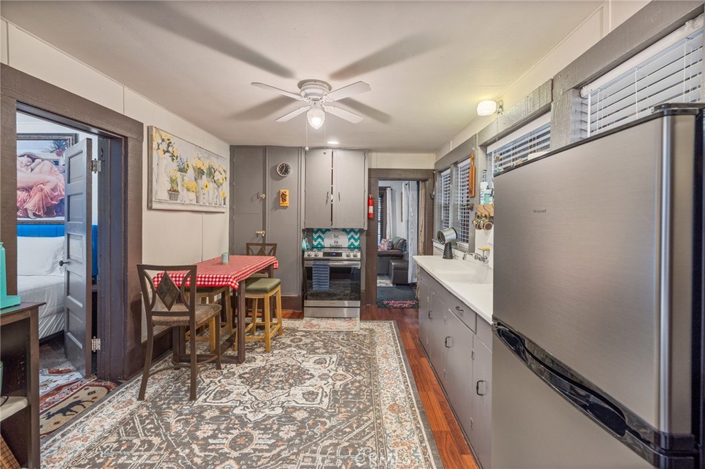 49988 Locust Property Photo 32