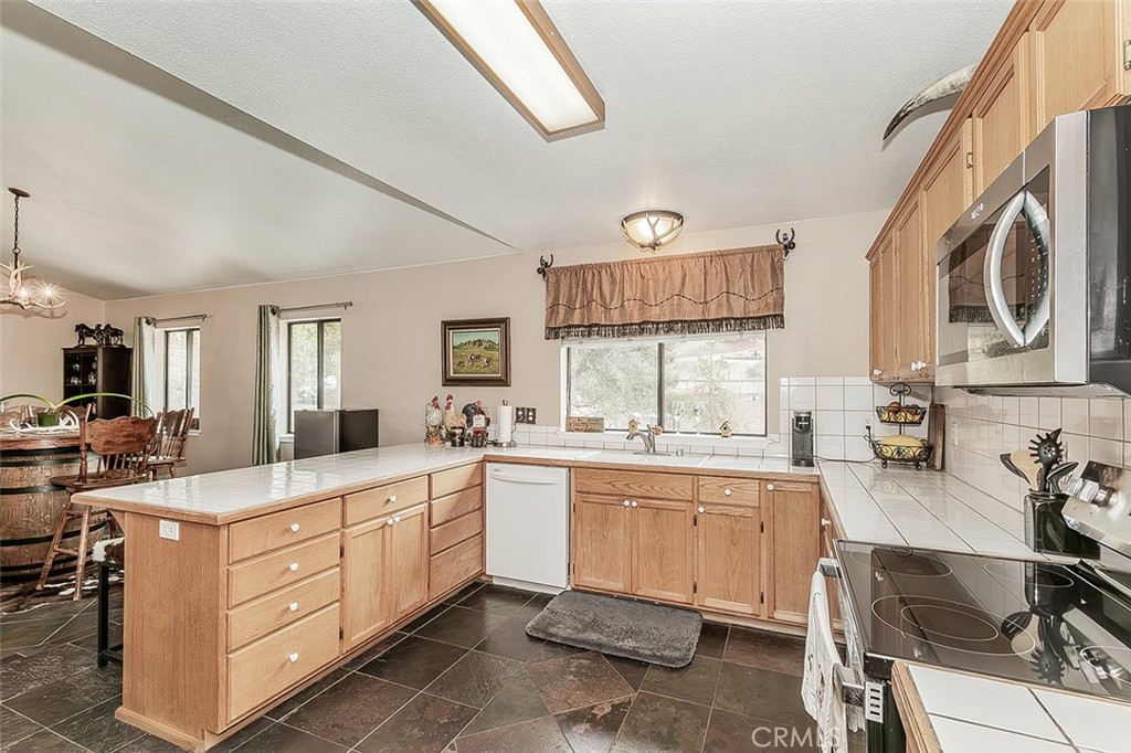 34133 Natoma Property Photo 15
