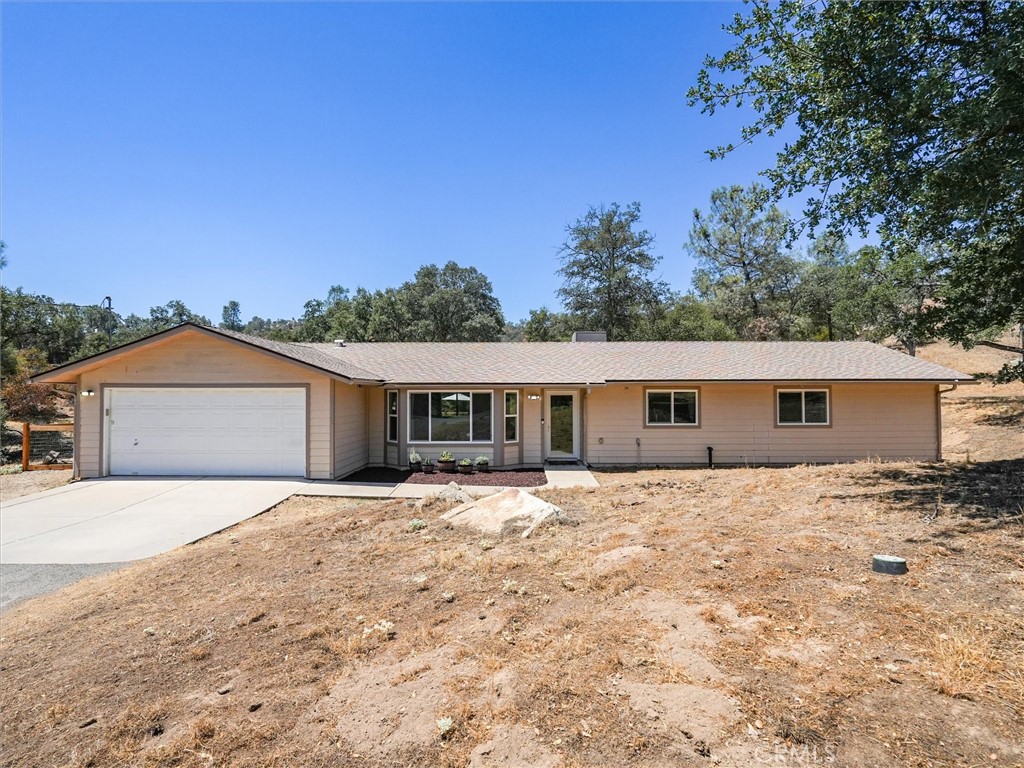 30212 N Dome Drive Property Photo 2