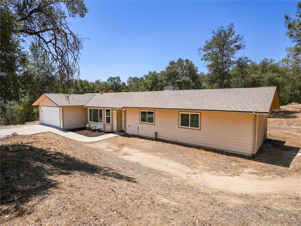 30212 N Dome Drive Property Photo 4