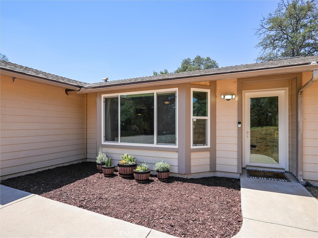 30212 N Dome Drive Property Photo 5