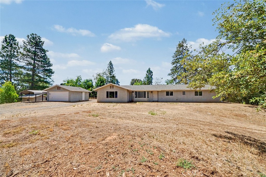 5627 Buckskin Road Property Photo 2