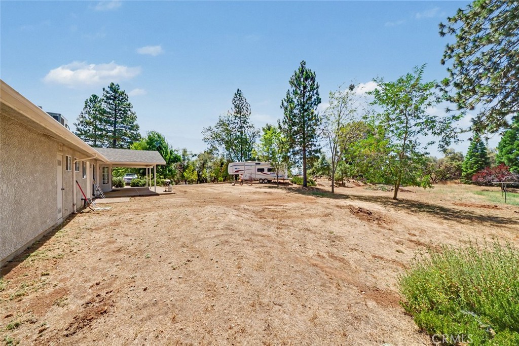 5627 Buckskin Road Property Photo 6