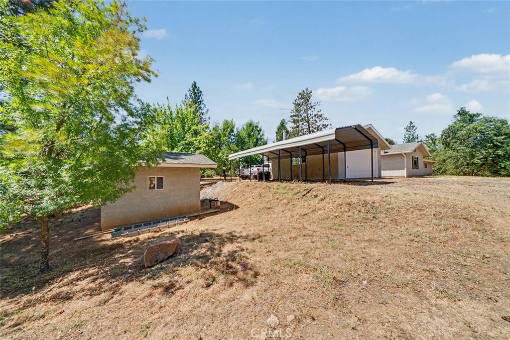5627 Buckskin Road Property Photo 8