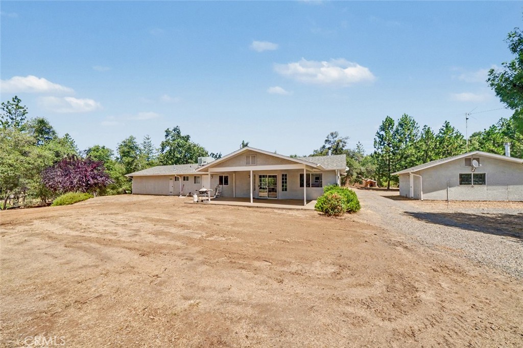 5627 Buckskin Road Property Photo 10