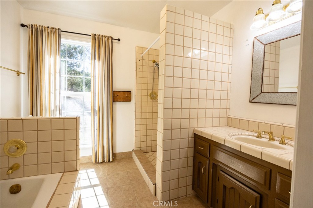 30770 Revis Property Photo 35