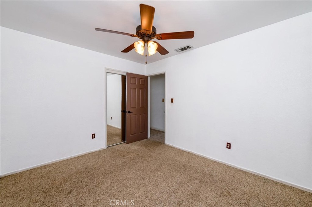 2319 S Pierce Property Photo 17