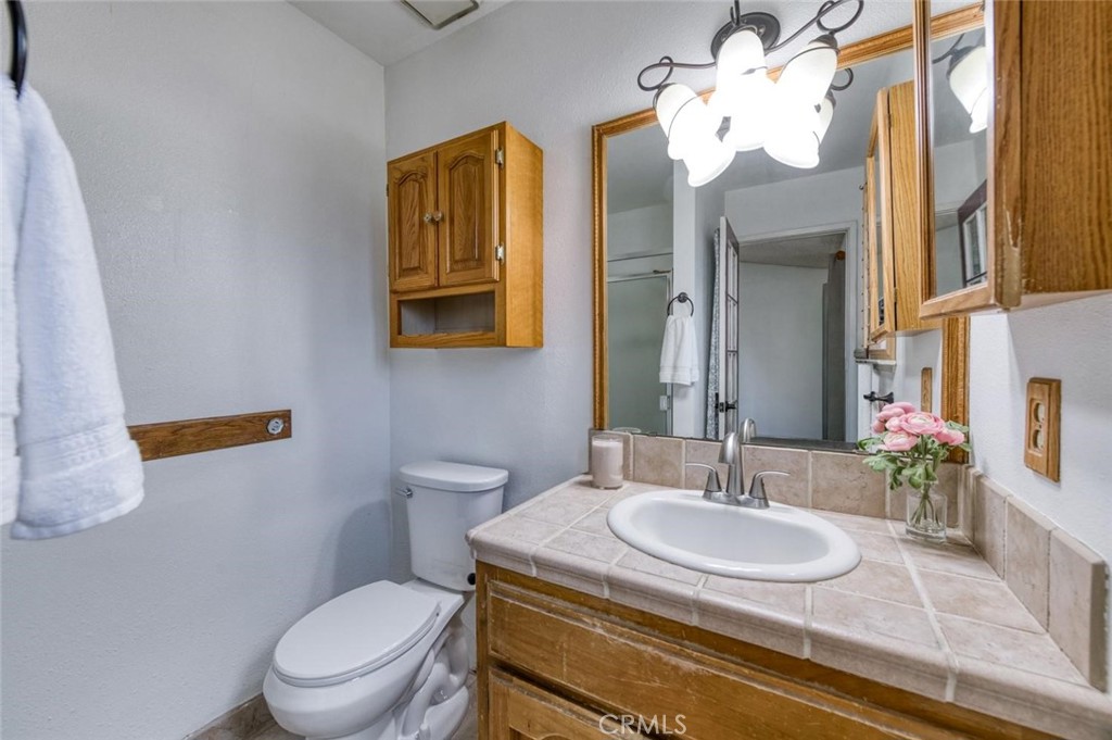 2319 S Pierce Property Photo 21