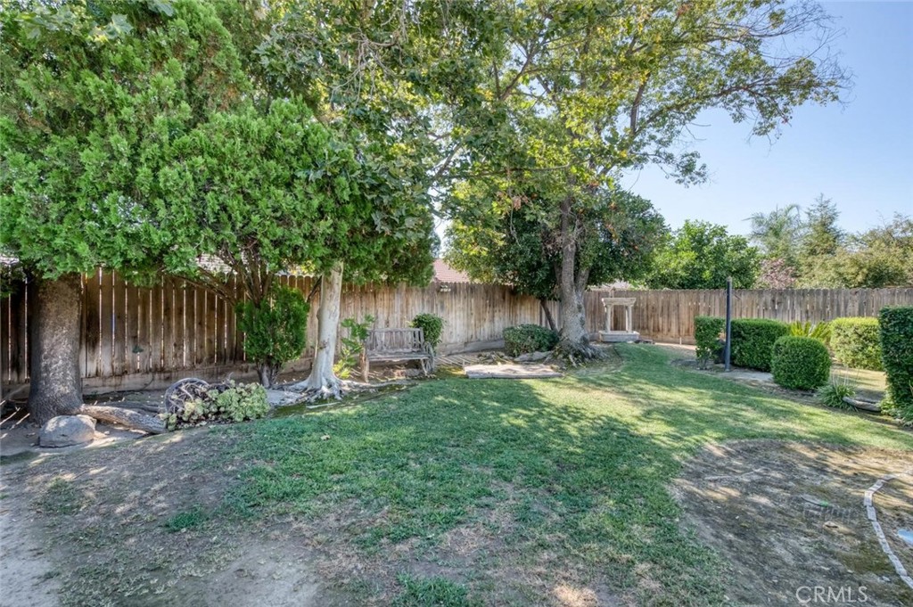 2319 S Pierce Property Photo 30