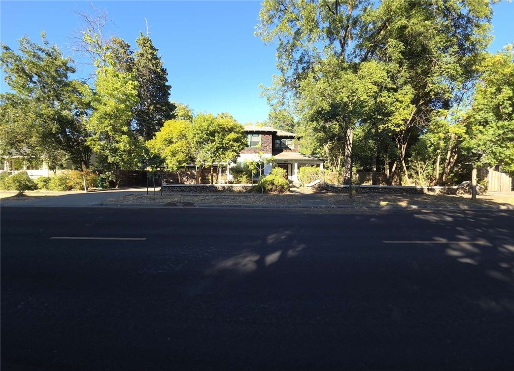 1530 Oleander Avenue Property Photo 1