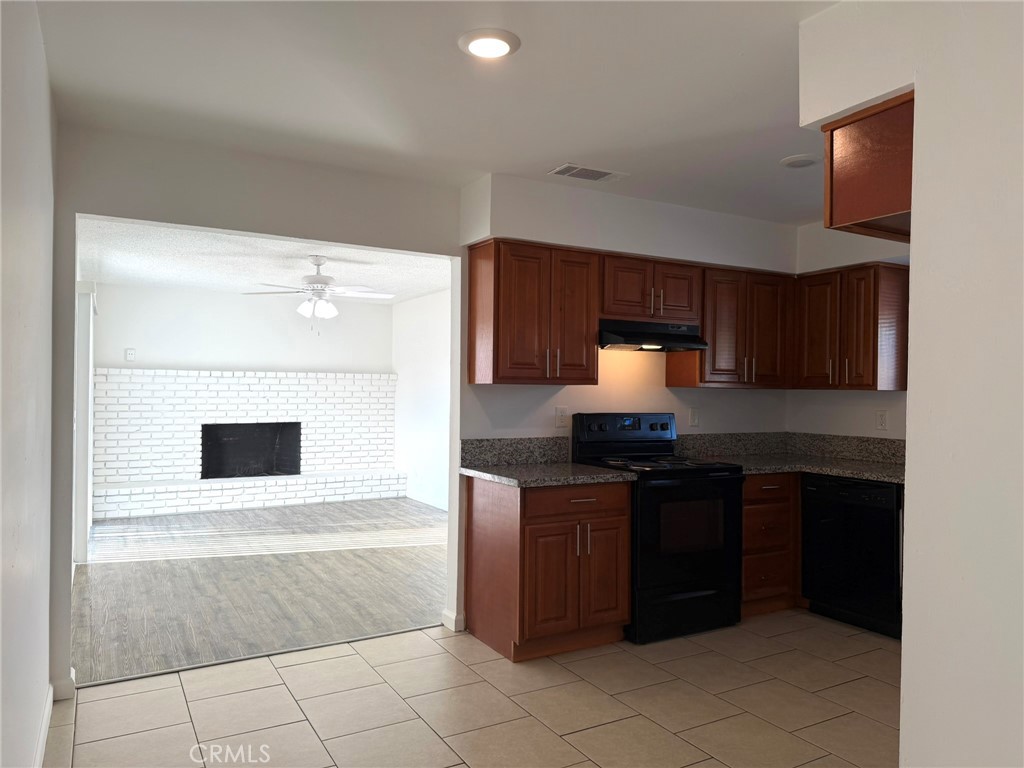 4689 N Feland Property Photo 5