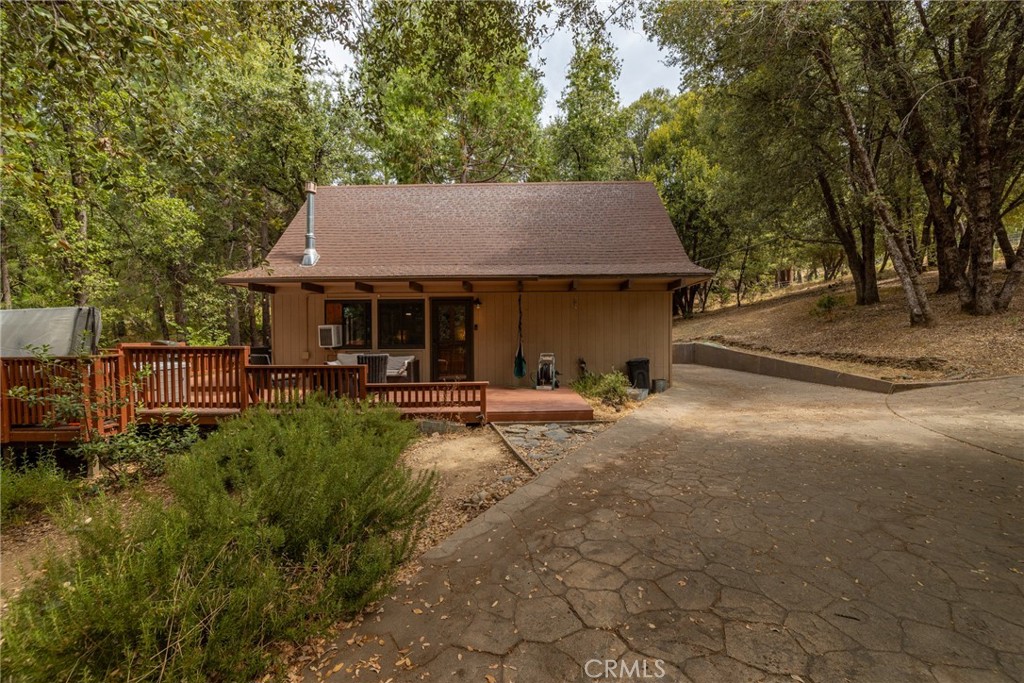 5655 Harris Cut Off Property Photo 1
