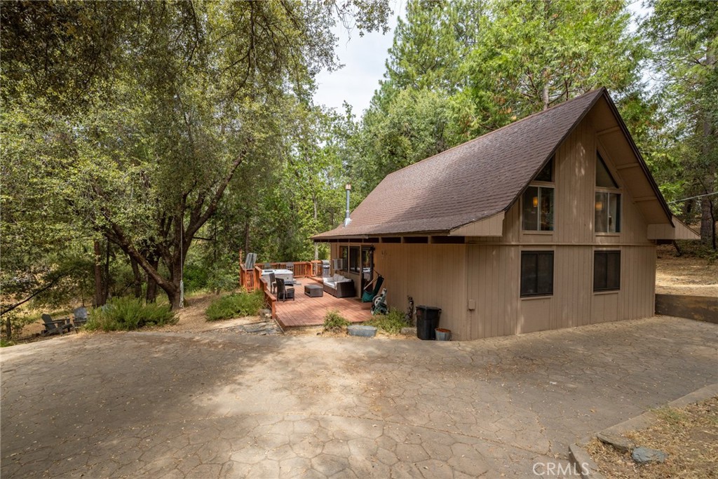 5655 Harris Cut Off Property Photo 4