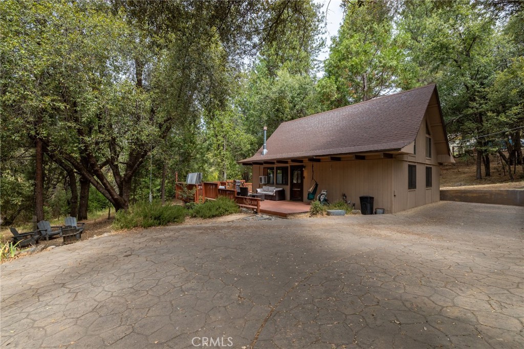 5655 Harris Cut Off Property Photo 12
