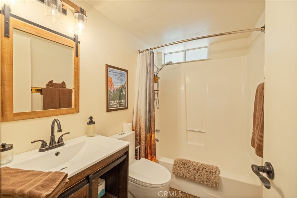 5655 Harris Cut Off Property Photo 38