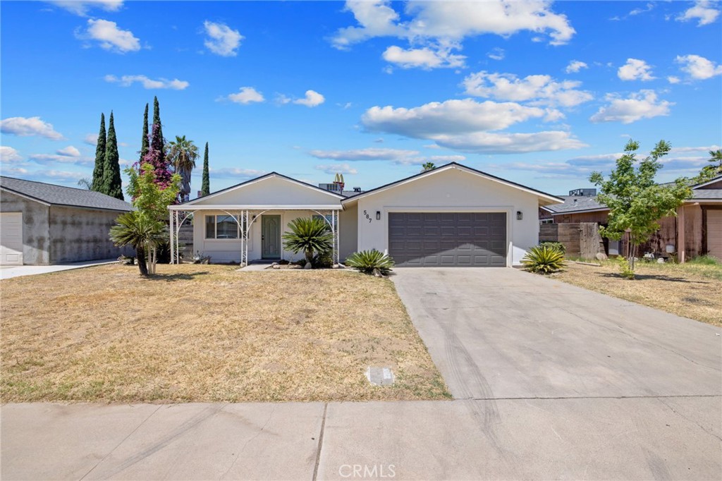 587 Sunset Street Property Photo 1